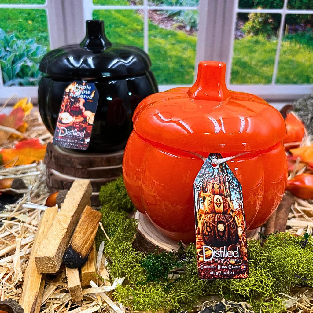 Apple Maple Reserve - Scented Halloween Candle - Limited Edition 14.5 Oz Pumpkin Glass