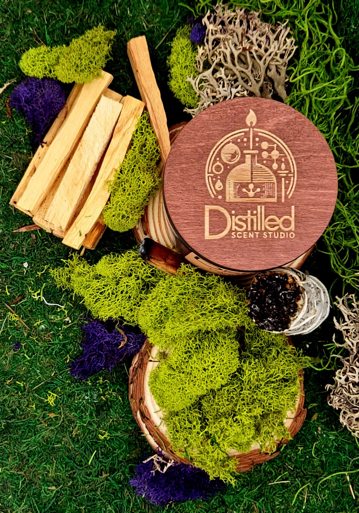 Palo Santo & Moss - Scented Candles